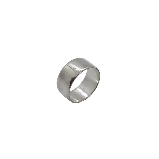 Silver band ring handmade to size by VerdeRame Jewels