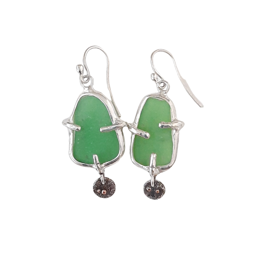 Sea glass silver dangle earrings handmade by VerdeRame Jewels