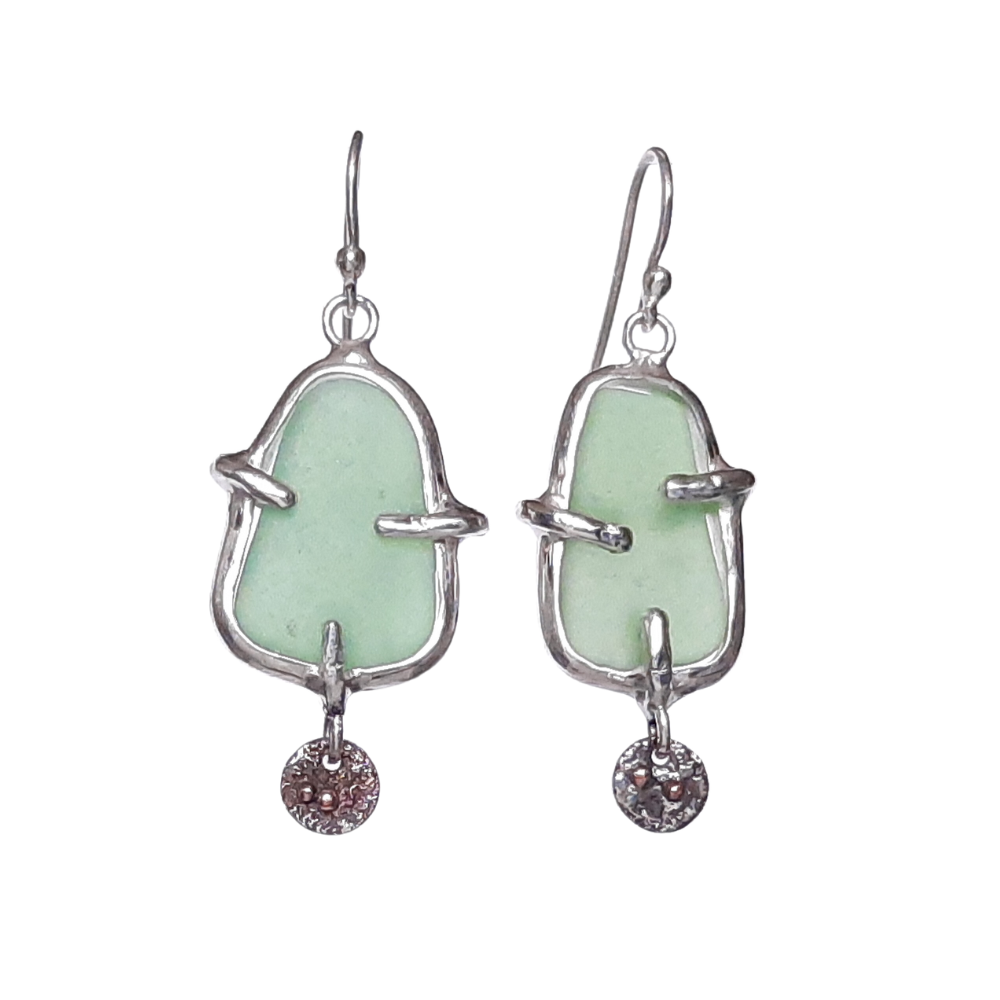 Sea glass silver dangle earrings handmade by VerdeRame Jewels